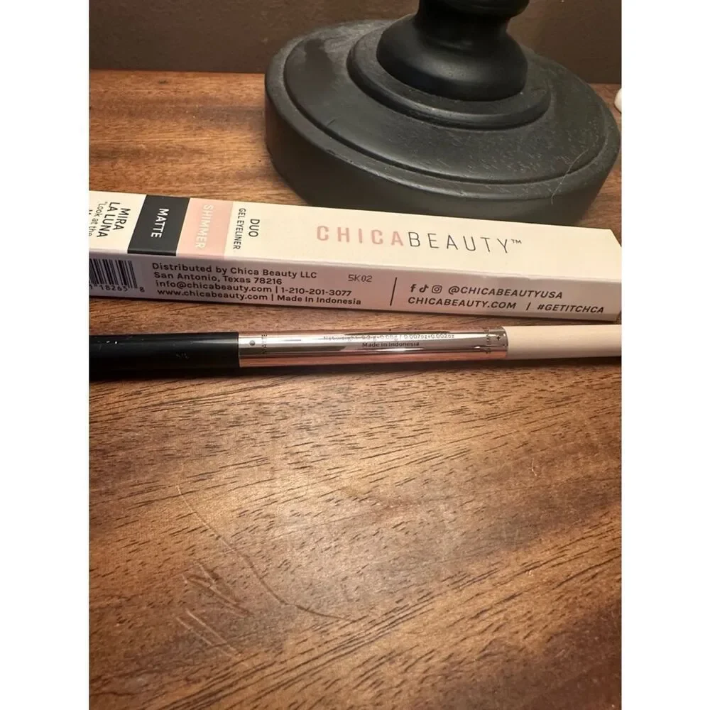 CHICABEAUTY Duo Gel Eyeliner - Shimmer & Matte (black) BNIB
